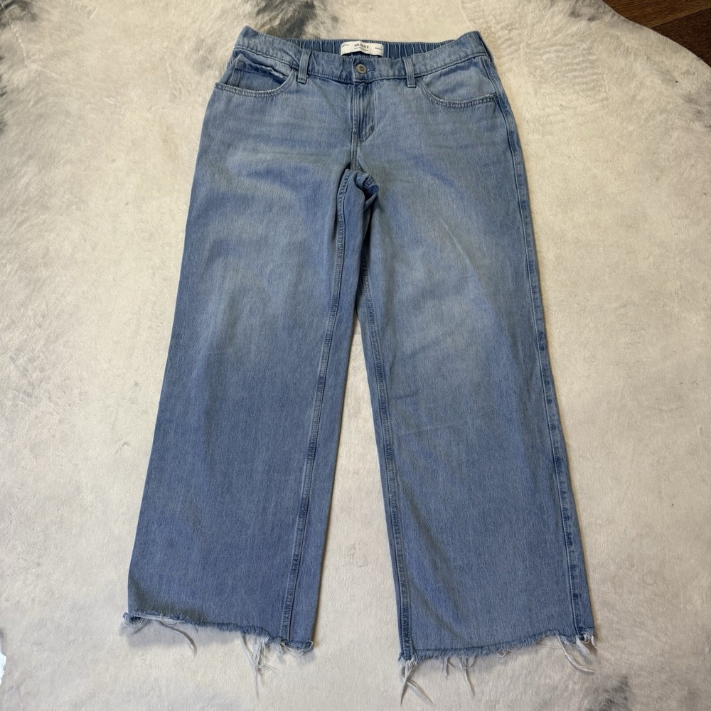 Hollister Jeans Womens Size L Blue Low-Rise Light Wash Raw Hem Baggy Denim